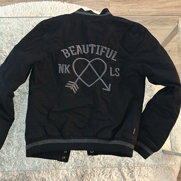 NKLS Jacket Beautiful - Picture 2 of 2